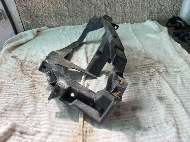 bontott MITSUBISHI COLT Jobb Felső Homlokfal