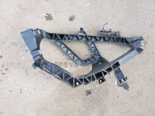 bontott MITSUBISHI COLT Jobb Fényszóró Lámpakeret