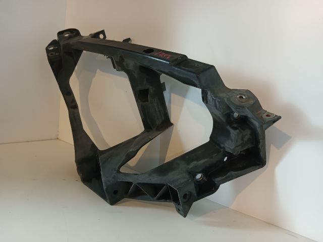 bontott MITSUBISHI COLT Jobb Fényszóró Tartó