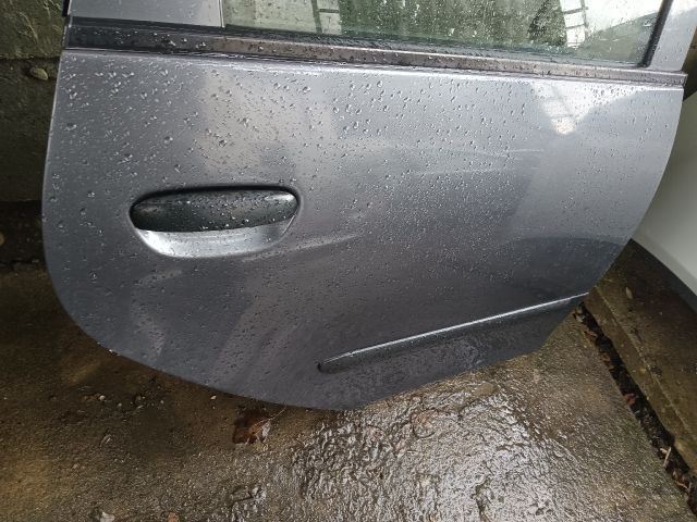 bontott MITSUBISHI COLT Jobb hátsó Ajtó (Részeivel)