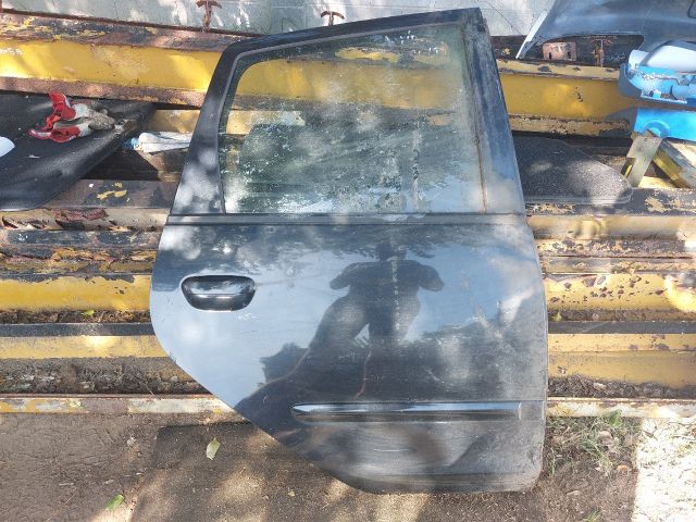 bontott MITSUBISHI COLT Jobb hátsó Ajtó (Részeivel)