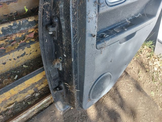 bontott MITSUBISHI COLT Jobb hátsó Ajtó (Részeivel)