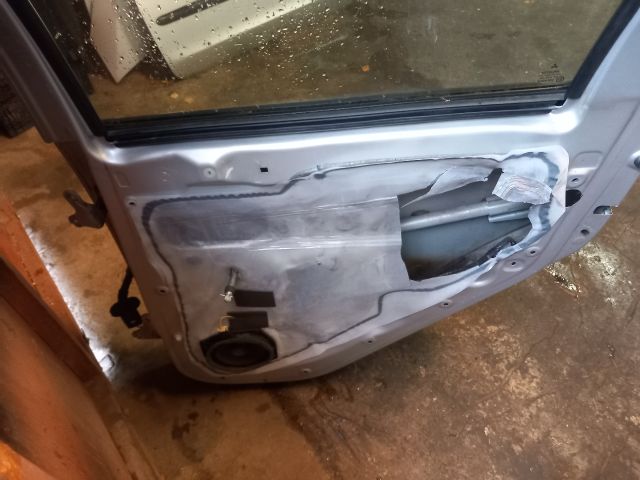 bontott MITSUBISHI COLT Jobb hátsó Ajtó (Üres lemez)