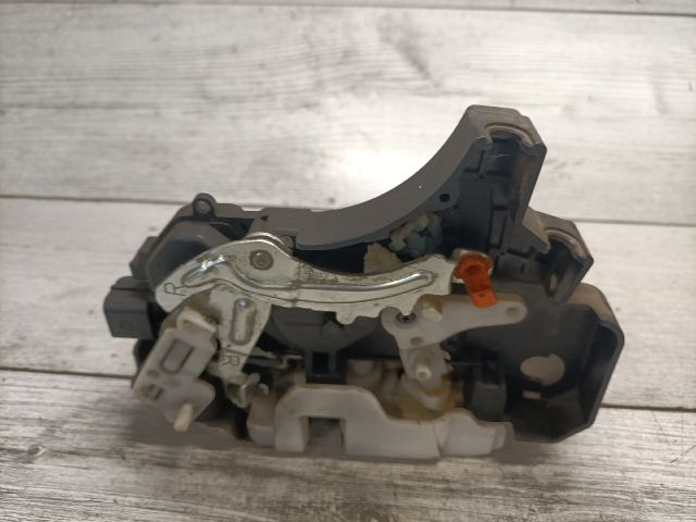 bontott MITSUBISHI COLT Jobb hátsó Ajtózár