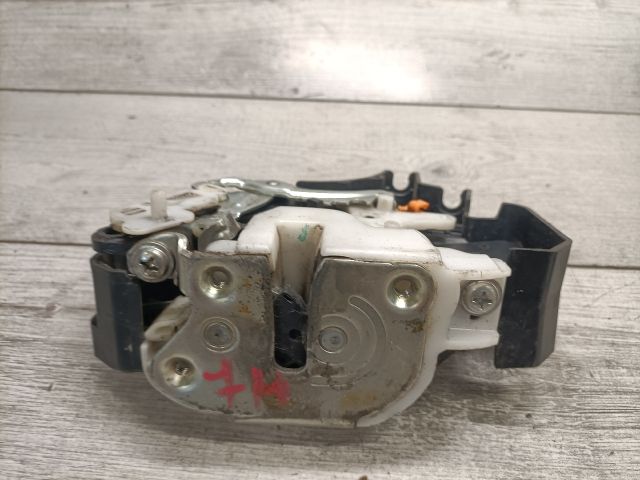 bontott MITSUBISHI COLT Jobb hátsó Ajtózár