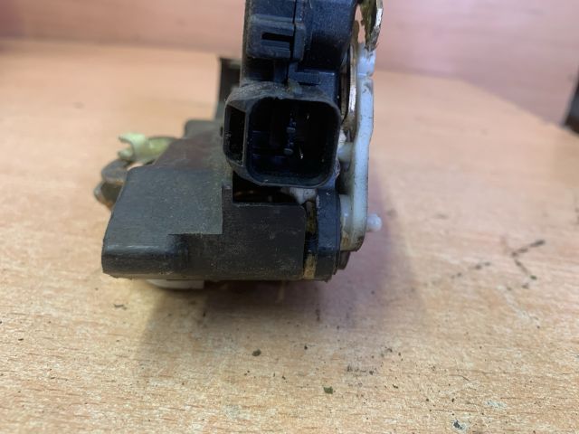 bontott MITSUBISHI COLT Jobb hátsó Ajtózár