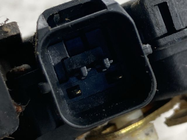 bontott MITSUBISHI COLT Jobb hátsó Ajtózár