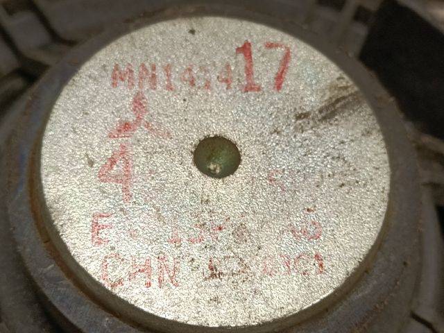bontott MITSUBISHI COLT Jobb hátsó Hangszóró