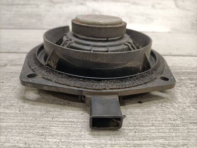 bontott MITSUBISHI COLT Jobb hátsó Hangszóró