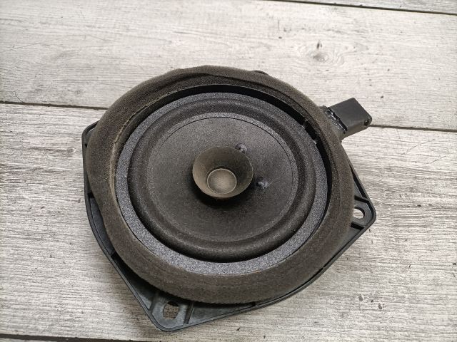 bontott MITSUBISHI COLT Jobb hátsó Hangszóró