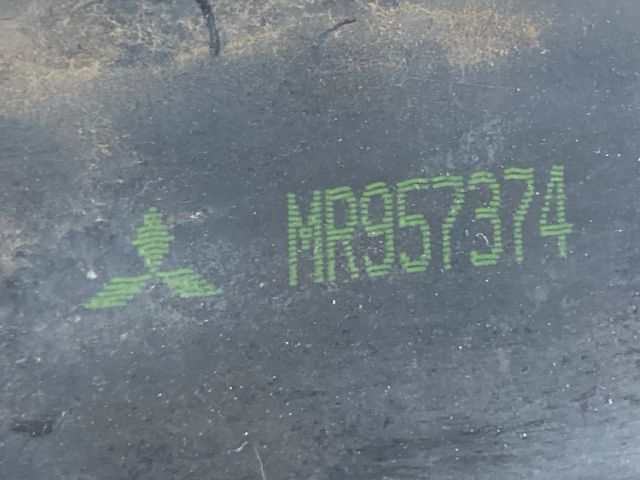 bontott MITSUBISHI COLT Jobb Hátsó Lámpa