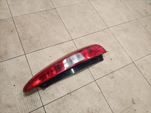 bontott MITSUBISHI COLT Jobb Hátsó Lámpa