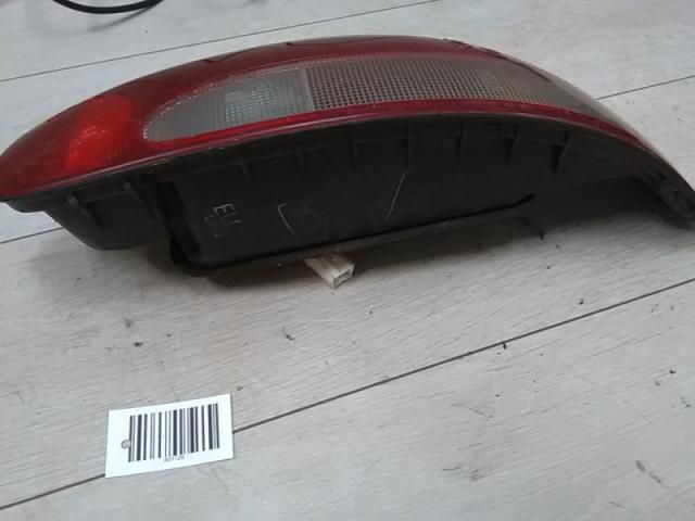 bontott MITSUBISHI COLT Jobb Hátsó Lámpa