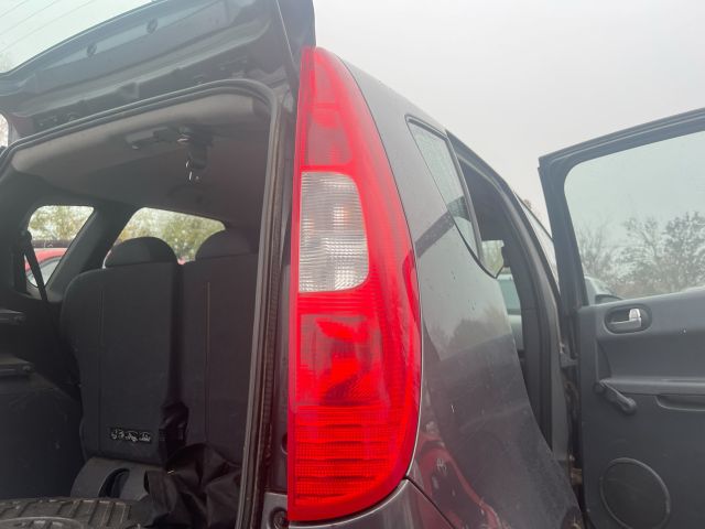 bontott MITSUBISHI COLT Jobb Hátsó Lámpa