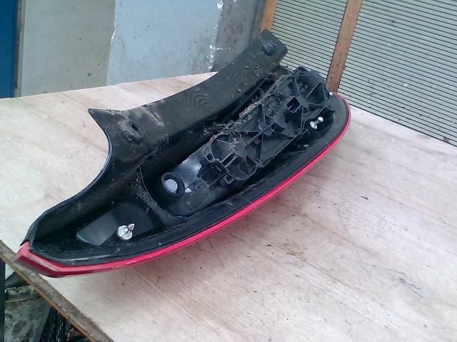 bontott MITSUBISHI COLT Jobb Hátsó Lámpa