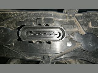 bontott MITSUBISHI COLT Jobb Hátsó Lámpa