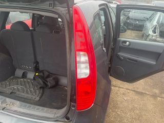 bontott MITSUBISHI COLT Jobb Hátsó Lámpa