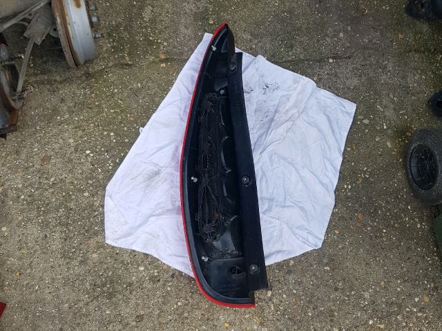 bontott MITSUBISHI COLT Jobb Hátsó Lámpa