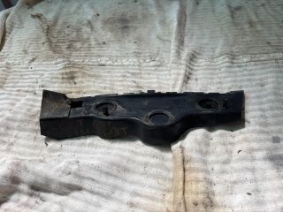 bontott MITSUBISHI COLT Jobb hátsó Lökhárító Tartó (Műanyag)