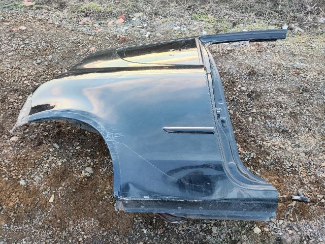 bontott MITSUBISHI COLT Jobb hátsó Negyed Karosszéria Csomag