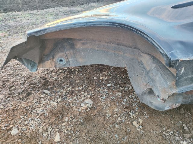 bontott MITSUBISHI COLT Jobb hátsó Negyed Karosszéria Csomag