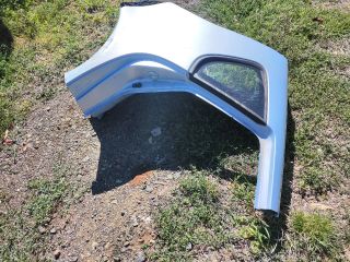 bontott MITSUBISHI COLT Jobb hátsó Negyed Karosszéria Csomag