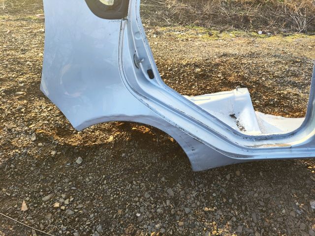 bontott MITSUBISHI COLT Jobb hátsó Negyed Karosszéria Csomag