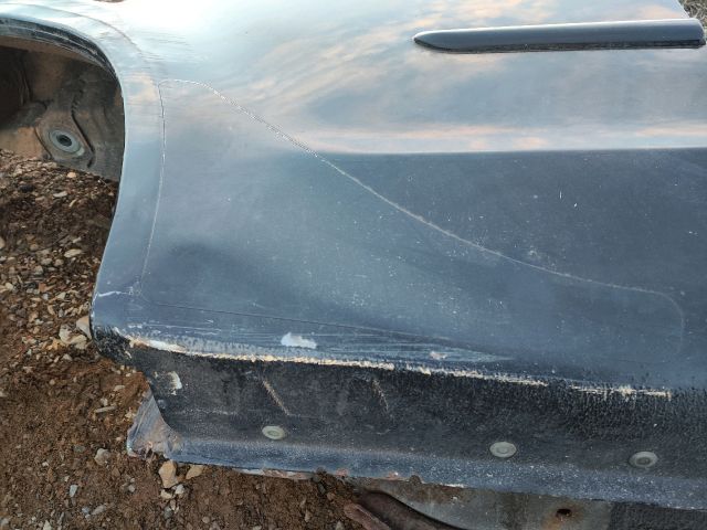 bontott MITSUBISHI COLT Jobb hátsó Negyed Karosszéria Csomag