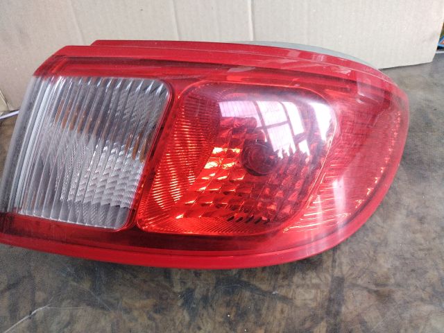 bontott MITSUBISHI COLT Jobb Külső Hátsó Lámpa