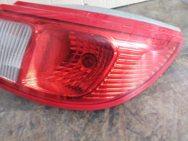 bontott MITSUBISHI COLT Jobb Külső Hátsó Lámpa