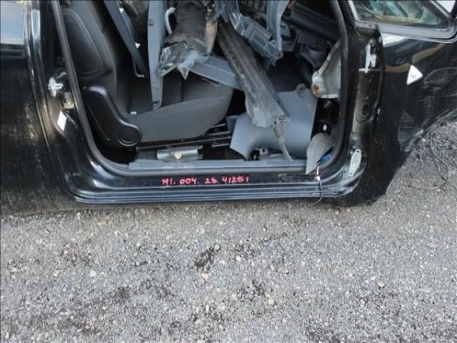 bontott MITSUBISHI COLT Jobb Küszöb