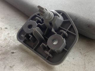 bontott MITSUBISHI COLT Jobb Napellenző