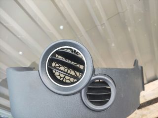 bontott MITSUBISHI COLT Jobb Szellőző