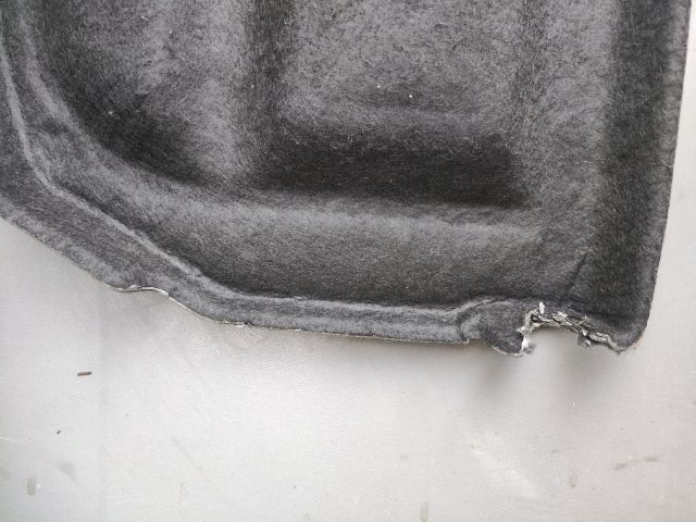 bontott MITSUBISHI COLT Kalaptartó