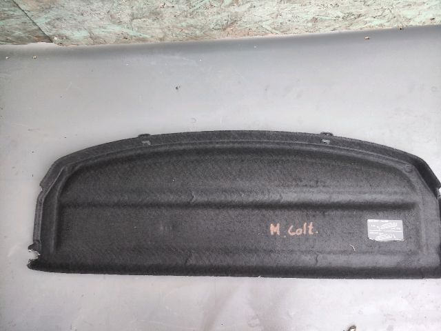 bontott MITSUBISHI COLT Kalaptartó