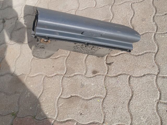 bontott MITSUBISHI COLT Kesztyűtartó