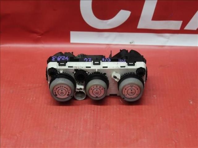 bontott MITSUBISHI COLT Klíma Kapcsoló