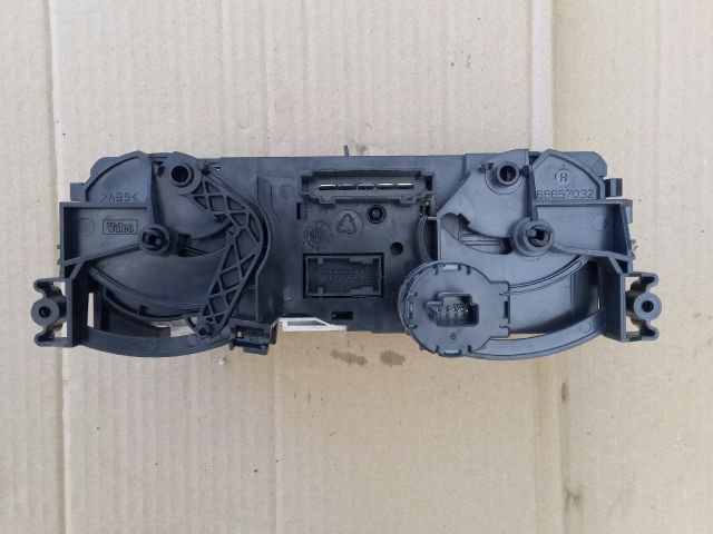 bontott MITSUBISHI COLT Klíma Kapcsoló