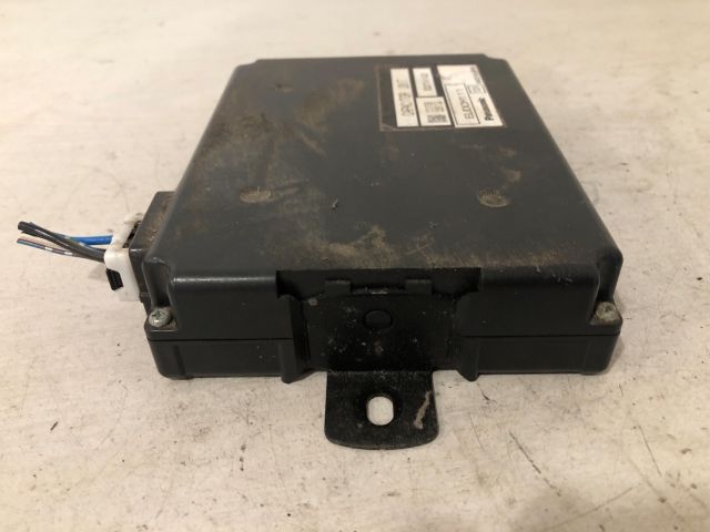 bontott MITSUBISHI COLT Komfort Elektronika