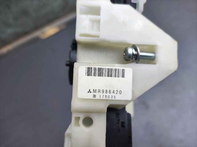 bontott MITSUBISHI COLT Komplett Kormánykapcsoló (Bajuszkapcsoló)