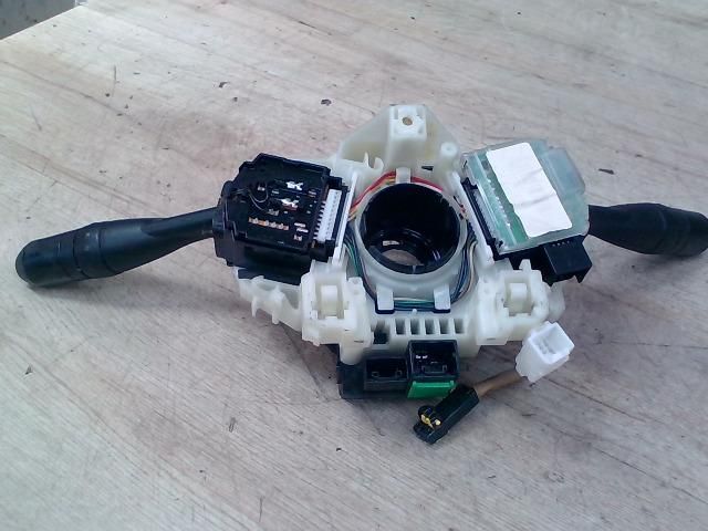 bontott MITSUBISHI COLT Komplett Kormánykapcsoló (Bajuszkapcsoló)