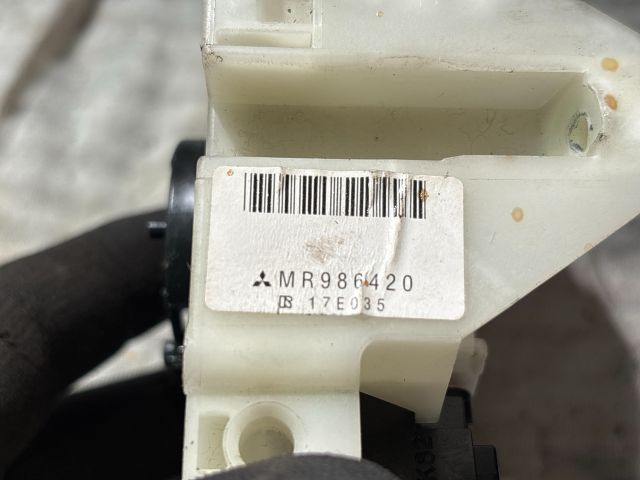 bontott MITSUBISHI COLT Komplett Kormánykapcsoló (Bajuszkapcsoló)