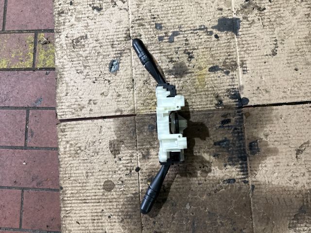 bontott MITSUBISHI COLT Komplett Kormánykapcsoló (Bajuszkapcsoló)