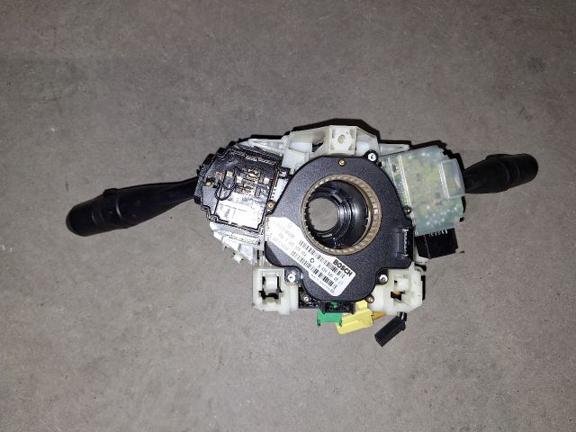 bontott MITSUBISHI COLT Komplett Kormánykapcsoló (Bajuszkapcsoló)