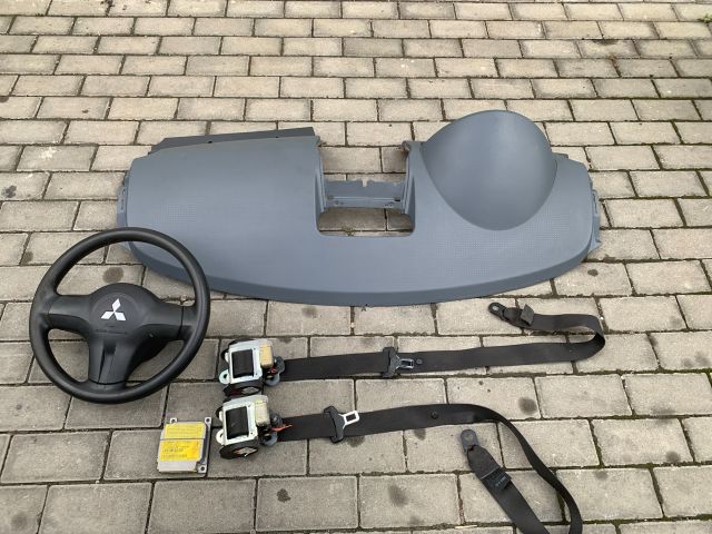 bontott MITSUBISHI COLT Komplett Légzsák Szett