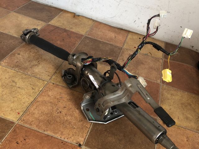 bontott MITSUBISHI COLT Kormányoszlop