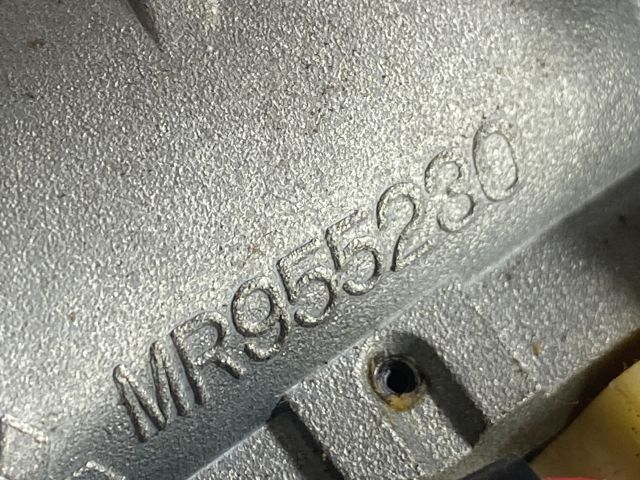 bontott MITSUBISHI COLT Kormányoszlop