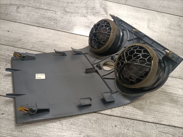 bontott MITSUBISHI COLT Középső Szellőző