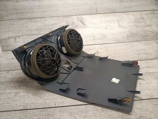 bontott MITSUBISHI COLT Középső Szellőző