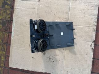 bontott MITSUBISHI COLT Középső Szellőző